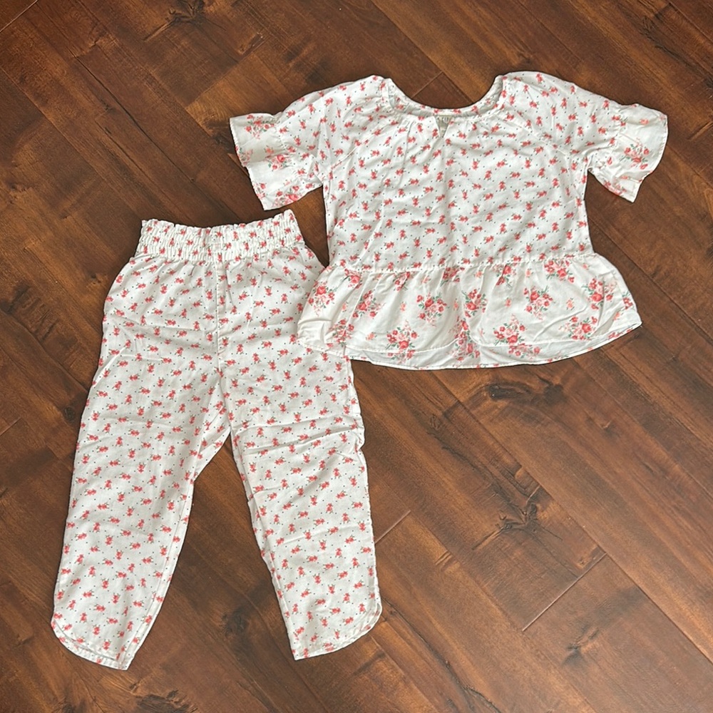 GAP Kids Floral Kids Pajamas Set - White and Pink - Size 6